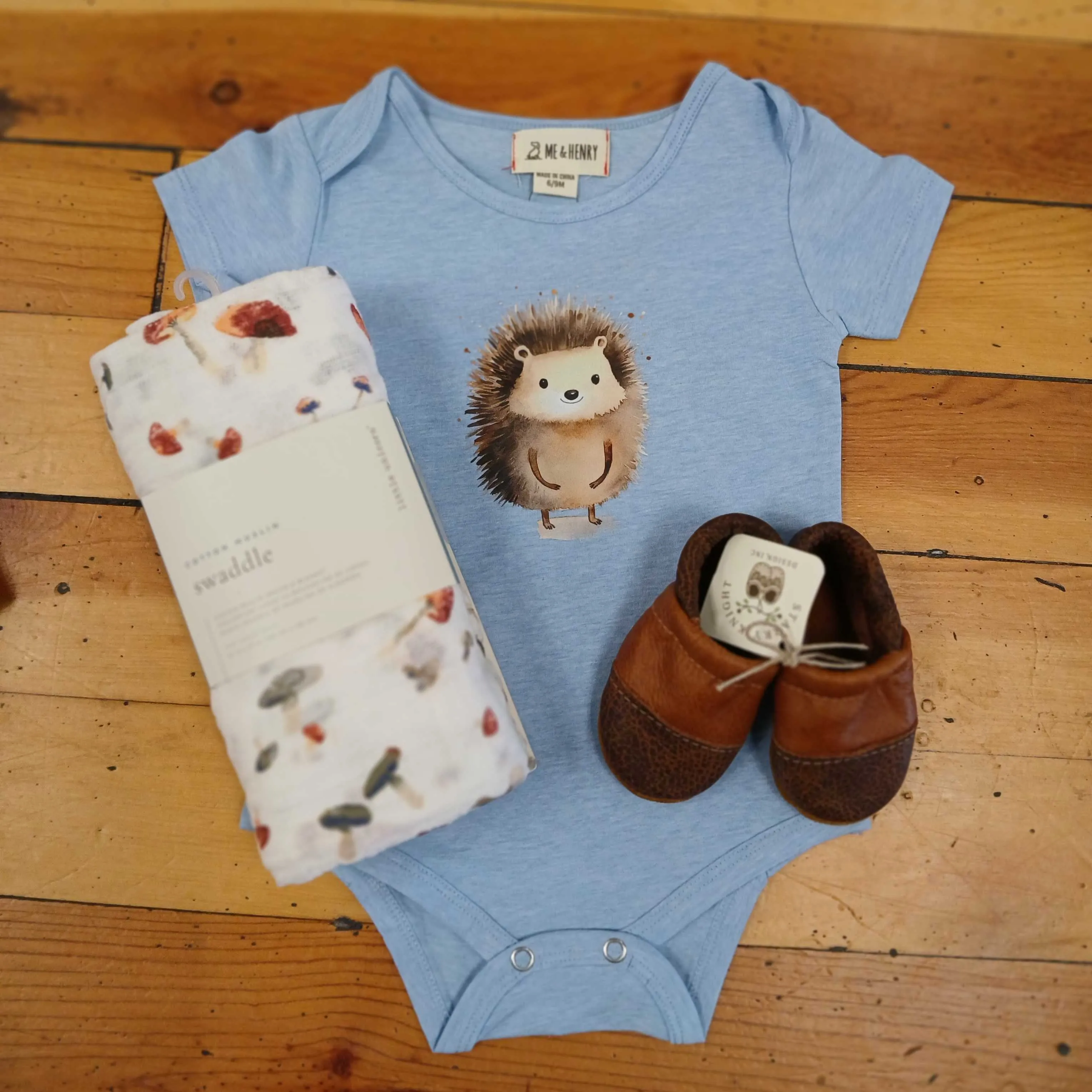 Blue Forest Critter Bodysuit / T-shirt